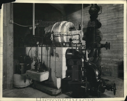 1933 Press Photo A machine that manufactures weather - nee33757