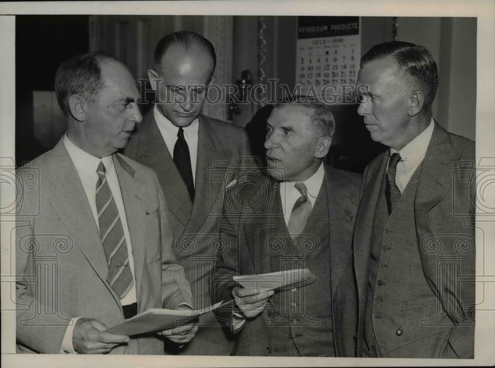 1939 Press Photo of the House Foreign Affairs Committee.