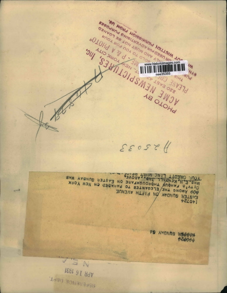 1931 Press Photo Mrs. E. H. Kendall, among the elegantes to parade - nee35355