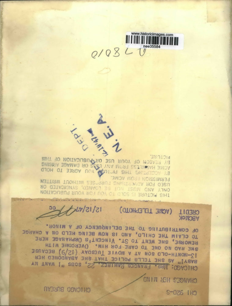 1947 Press Photo Mrs Frances Ramirez Abandons Baby Then Reclaims Him in Chicago