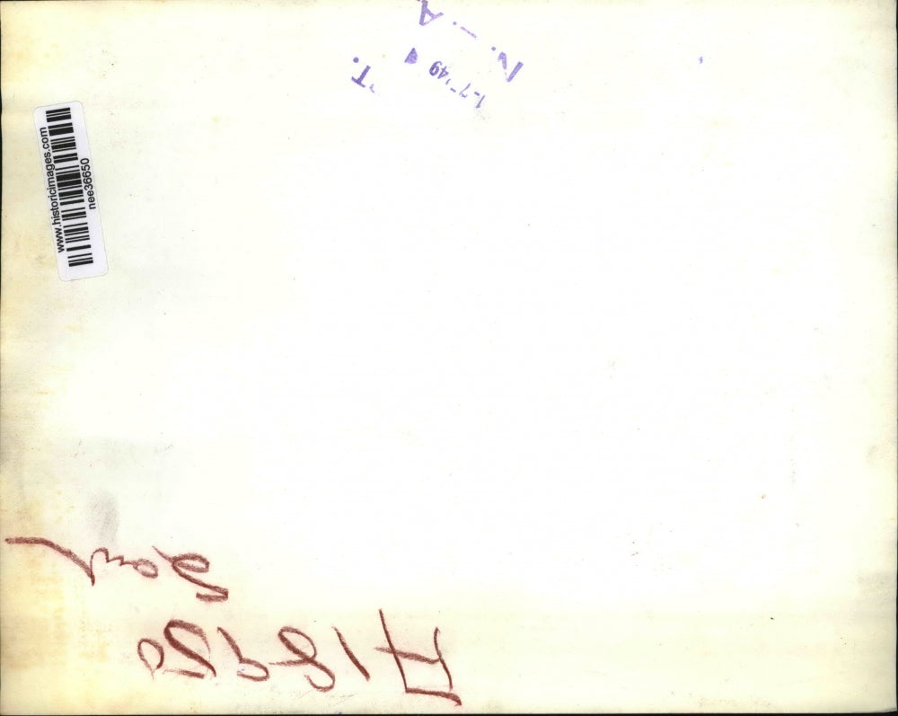 1949 Press Photo of Fred Martinek who is blind playing Santa for neighborhood