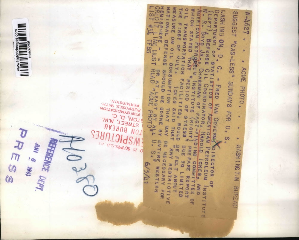 1941 Press Photo Oil Officials Fred Van Covern, Harold Ickes, W.R. Boyd Jr.