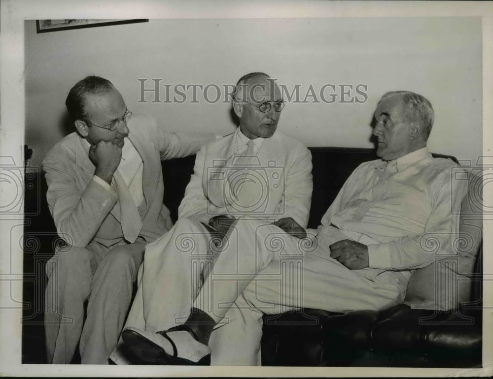 1935 Press Photo Senator George Norris, David Lilenthal and Dr. Arthur Morgan