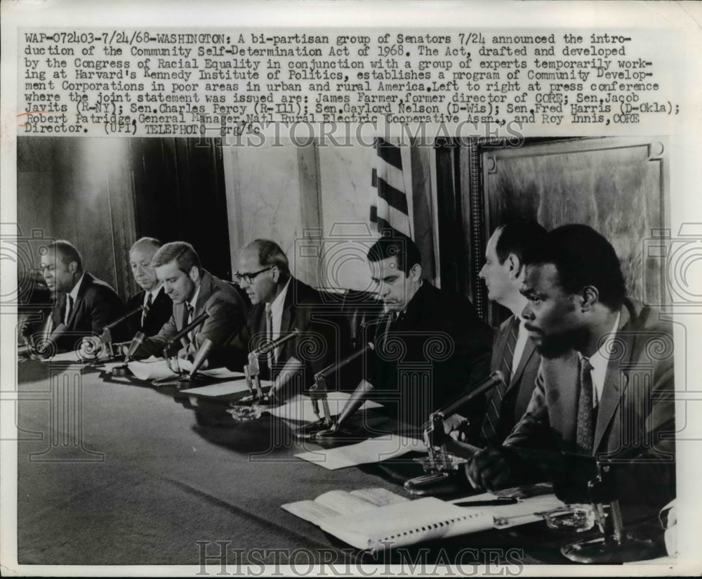1968 Press Photo Bi Partisan group of Senators