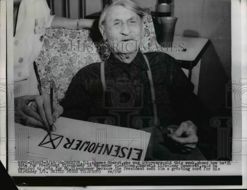 1956 Press Photo James Gharst votes for President Eisenhower - nee38657