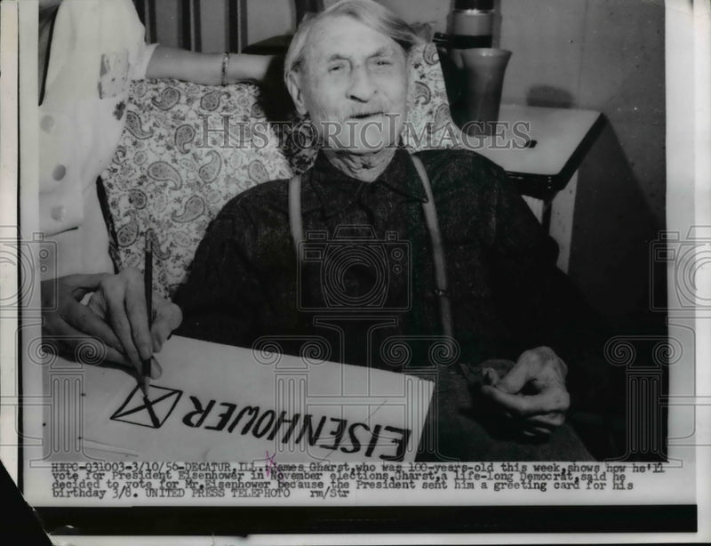 Load image into Gallery viewer, 1956 Press Photo James Gharst votes for President Eisenhower - nee38657
