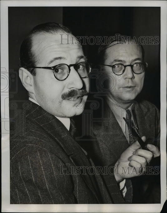 1941 Press Photo Manfred Zapp and his assistant Guenther Tonn after arraignment
