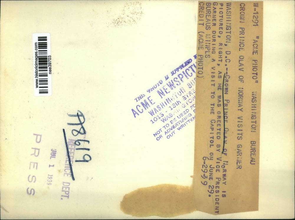 1939 Press Photo Crown Prince Olav of Norway greeted by Vice Pres.Garner