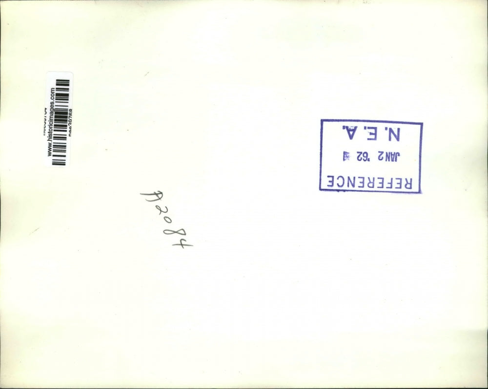 1962 Press Photo Cars Parked In Front Of Their Homes During Snow Storms