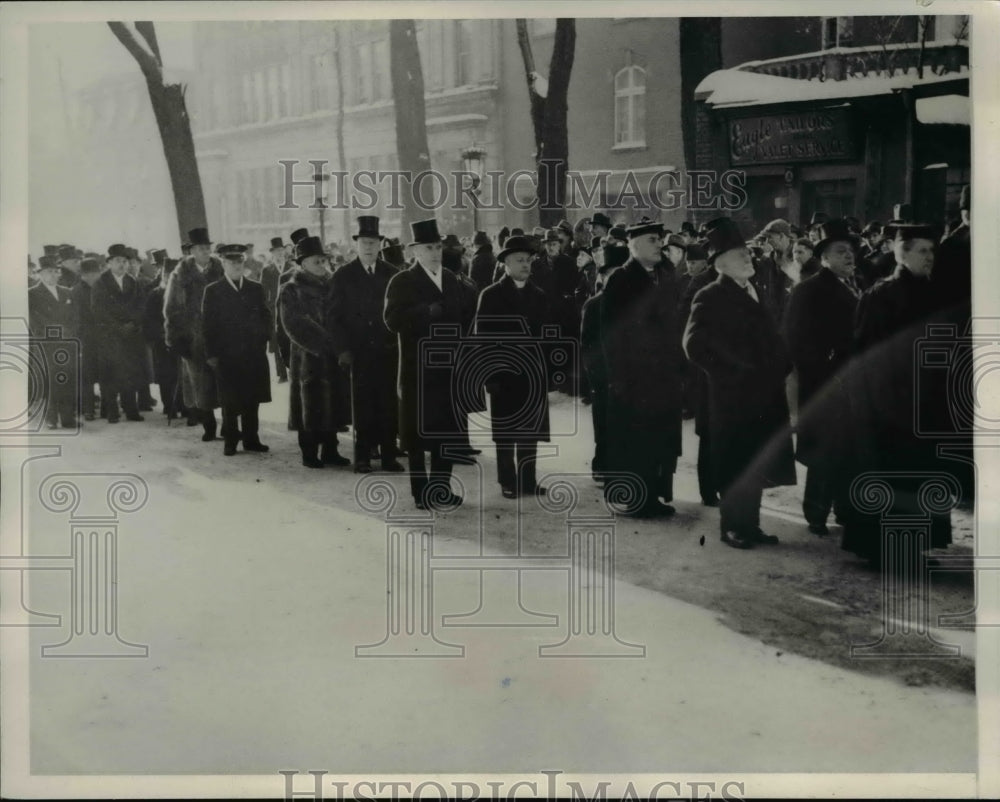 1940 Press Photo Montreal Canada Dignitaries of Montreal Mourn Lord Tweedmuir