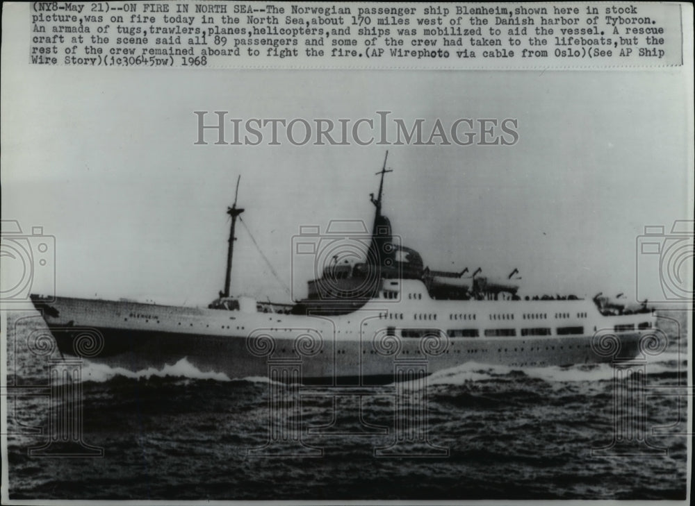 1968 Press Photo Norwegian Passenger ship Blenheim Was on Fire - nee39942
