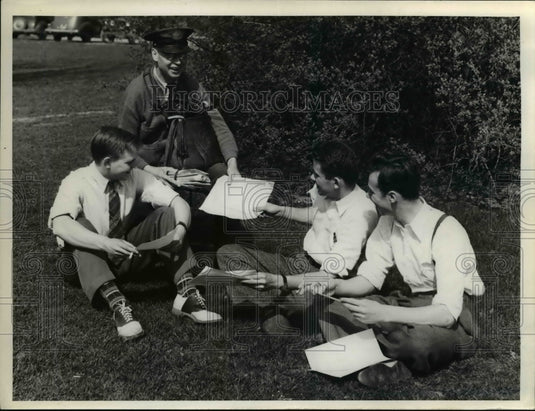 1940 Press Photo Oberlein College work committee