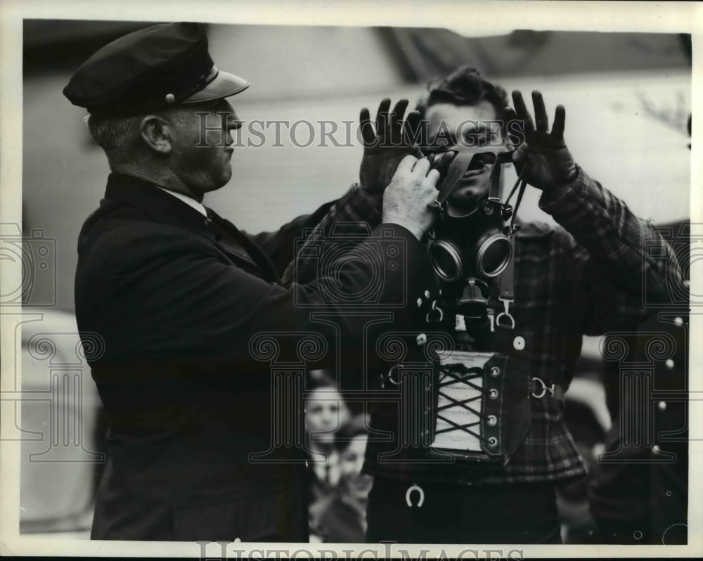 1939 Press Photo Fire prevention week at Lincoln Recreation Center - nee40229