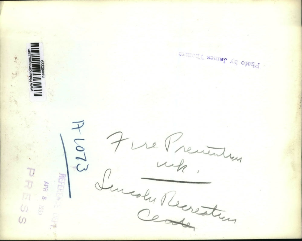 1939 Press Photo Fire prevention week at Lincoln Recreation Center - nee40229