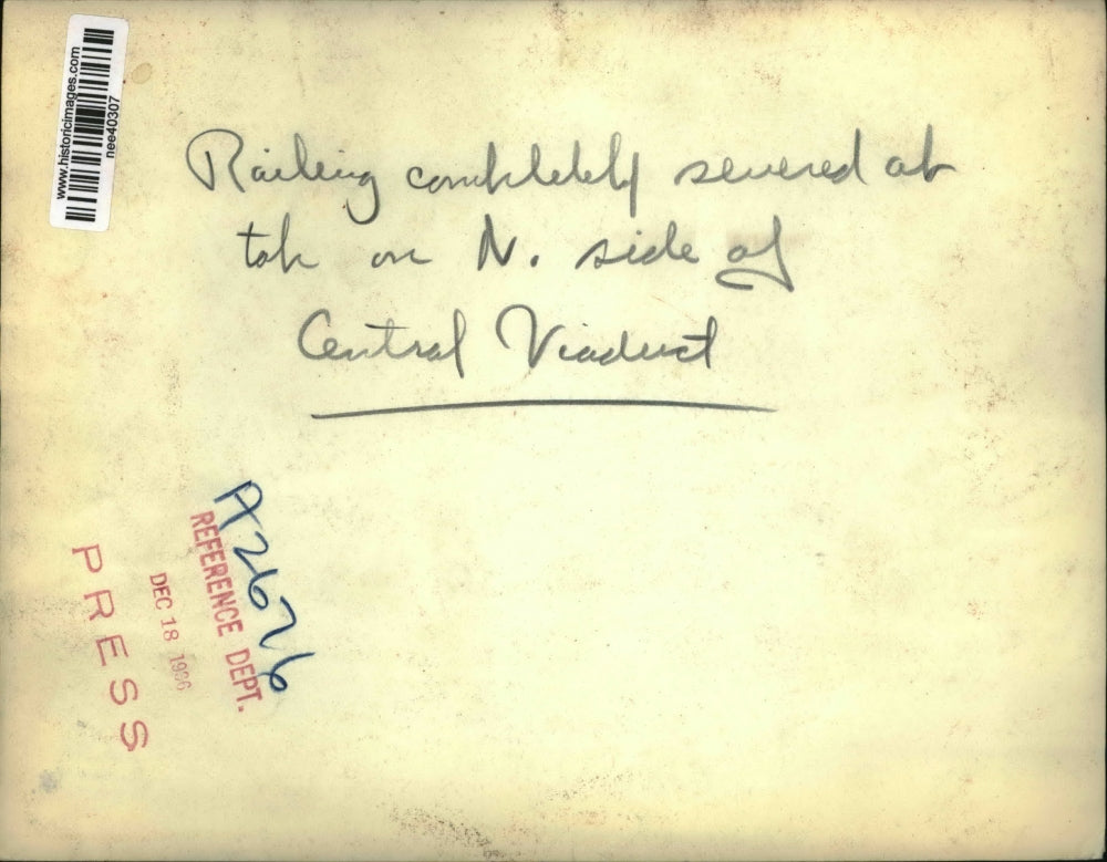 1936 Press Photo Railing completely severed on Central Viaduct - nee40307