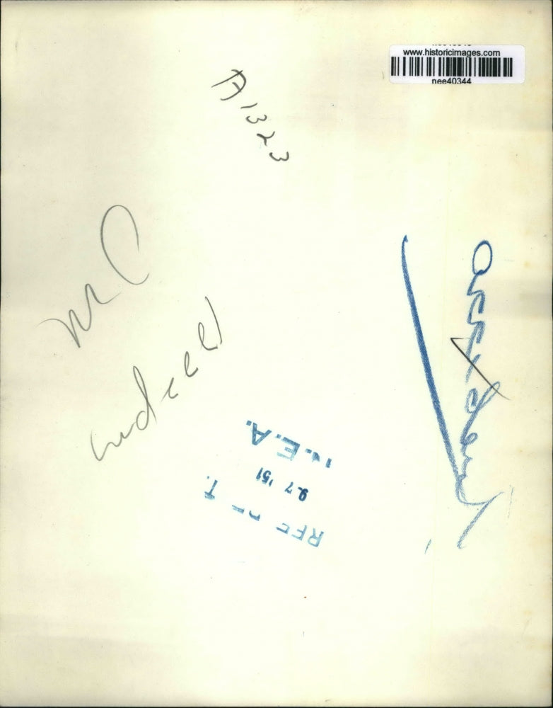 1951 Press Photo Anthony Slikiewicz,is helped by police and hospital attendants