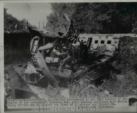 1951 Press Photo Wreckage after Crash of Marine Troop Carrier & Southern Bell