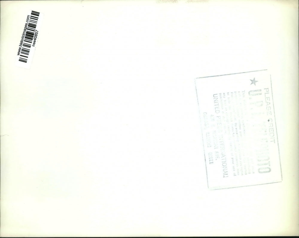 1967 Press Photo Gov Warren Knowles Recites Oath of Office After Re-Election