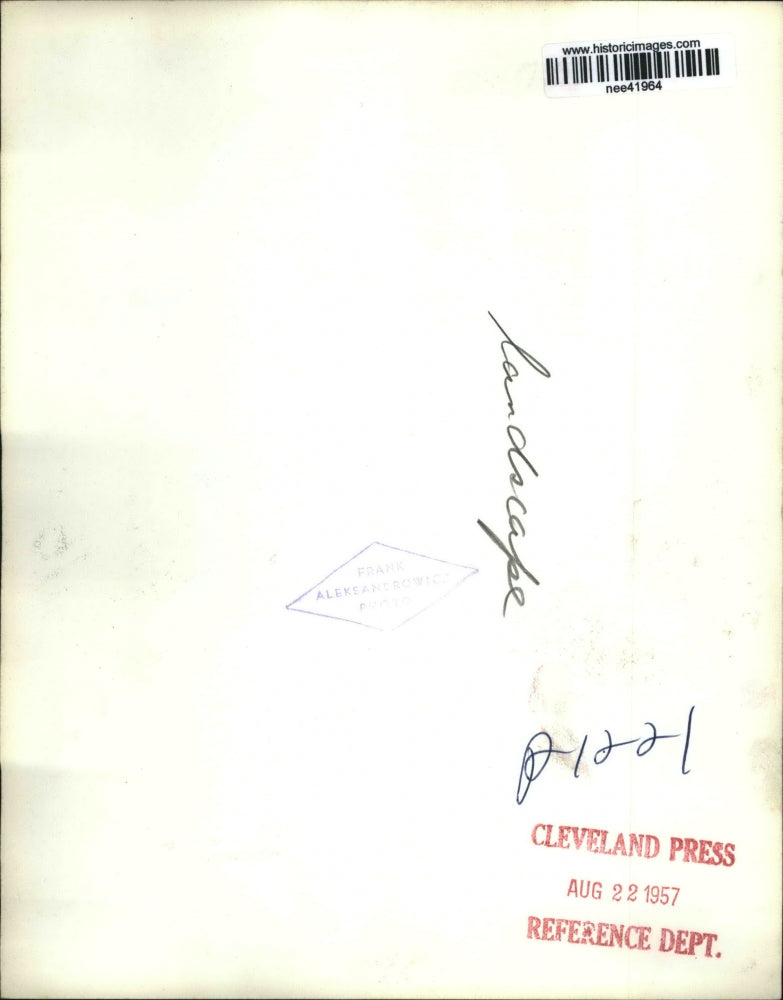 1957 Press Photo House with landscaping - nee41964