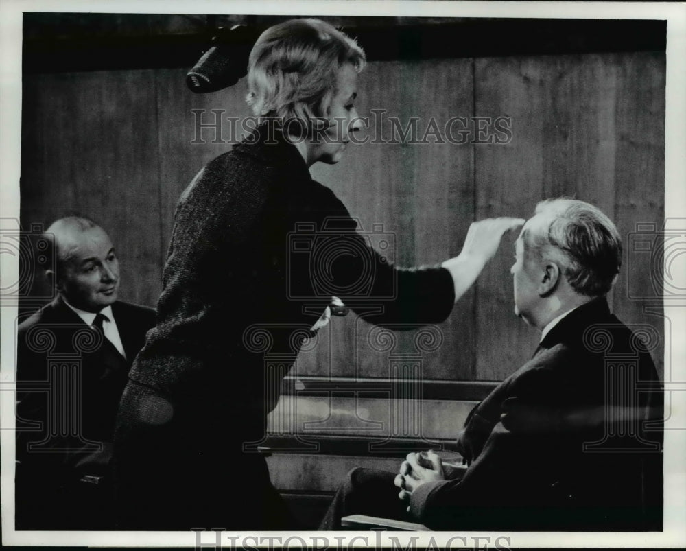 1965 Press Photo London, British Prime Minster Harold Wilson, Doing TV Interview