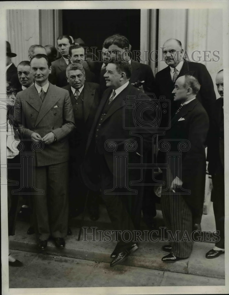 Load image into Gallery viewer, 1933 Press Photo Former Premier Edouard Herriot leaves White House.
