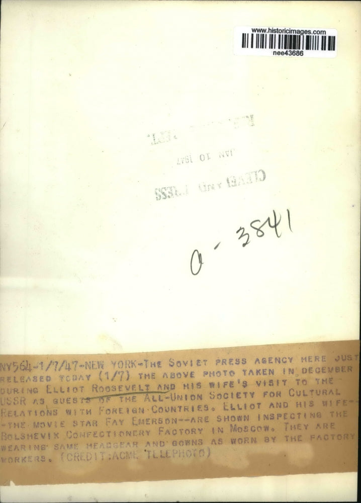Load image into Gallery viewer, 1947 Press Photo New York Soviet Press Agency released photo taken in December.
