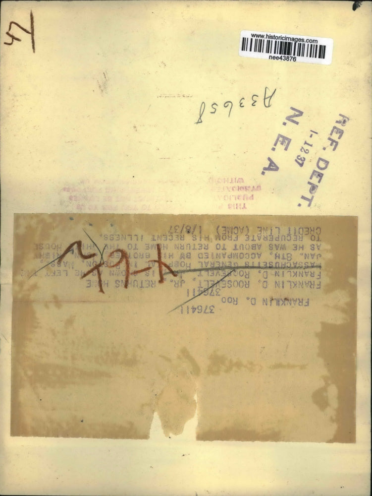 1937 Press Photo Franklin D Roosevelt Jr Returns Home, Massachusetts January 8th