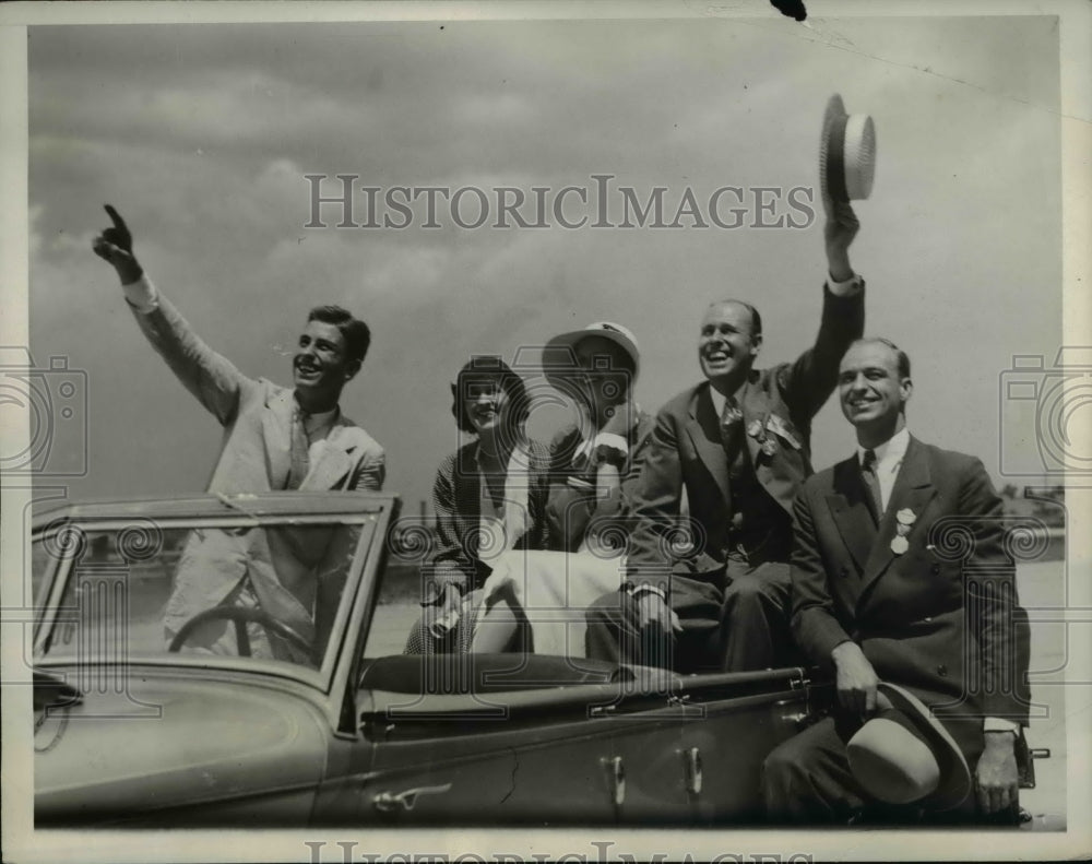 1932 Press Photo Franklin D. Roosevelt, Jr. Mrs. James Roosevelt, Mrs. Curtis B.