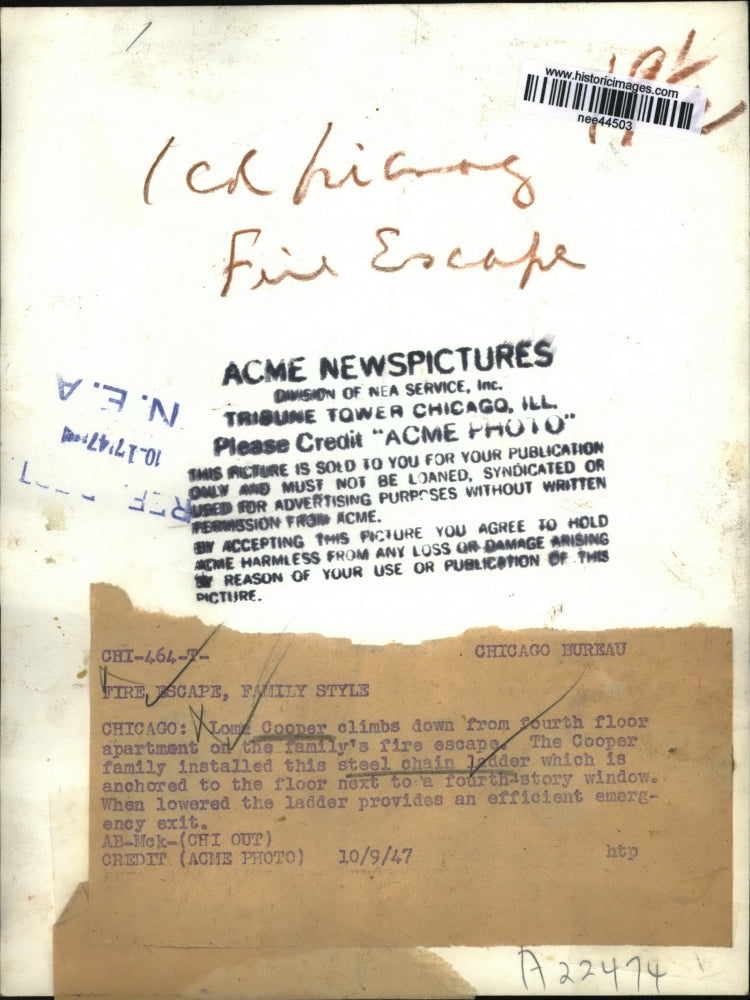1947 Press Photo Lome Cooper,Steel Chain Ladder - nee44503