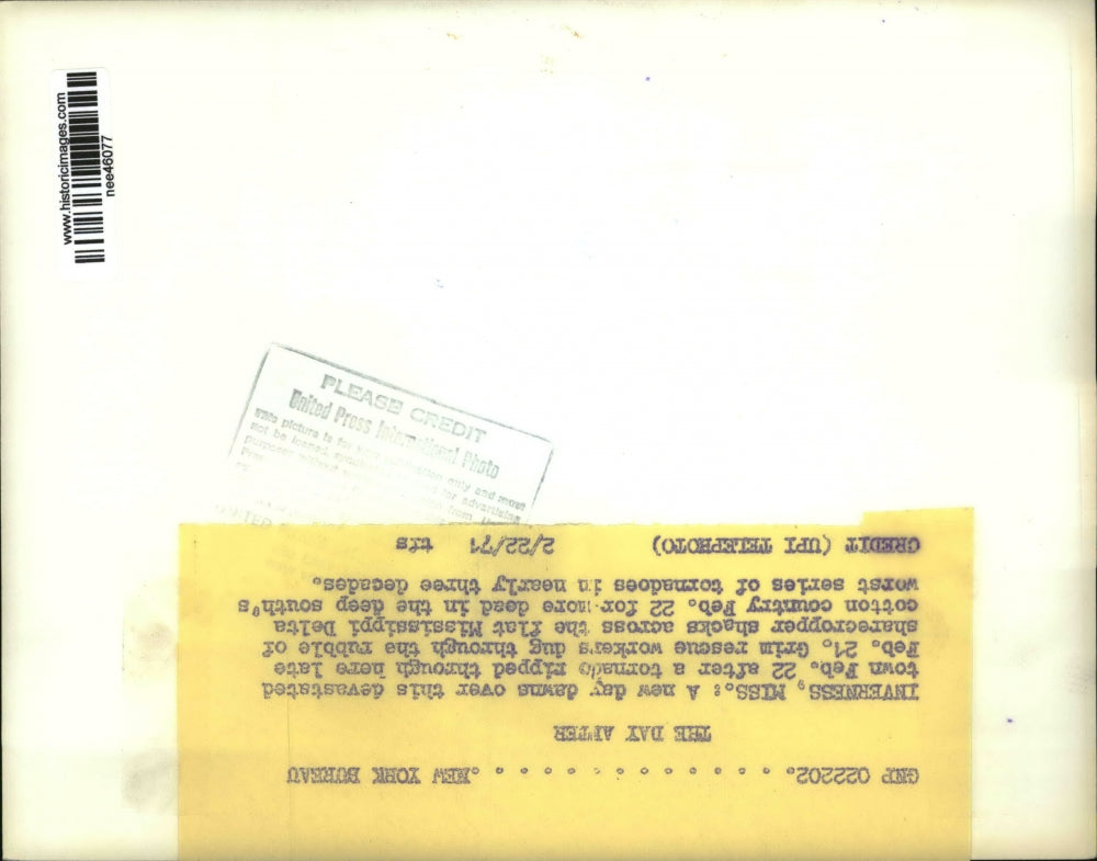 1971 Press Photo Inverness Miss. New day dawns over devastated town.