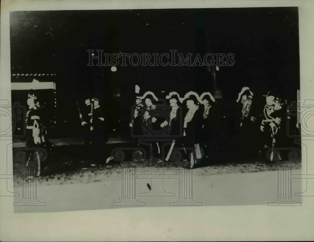 1927 Press Photo of Prince Chichibu walking behind the funeral cart on the imper