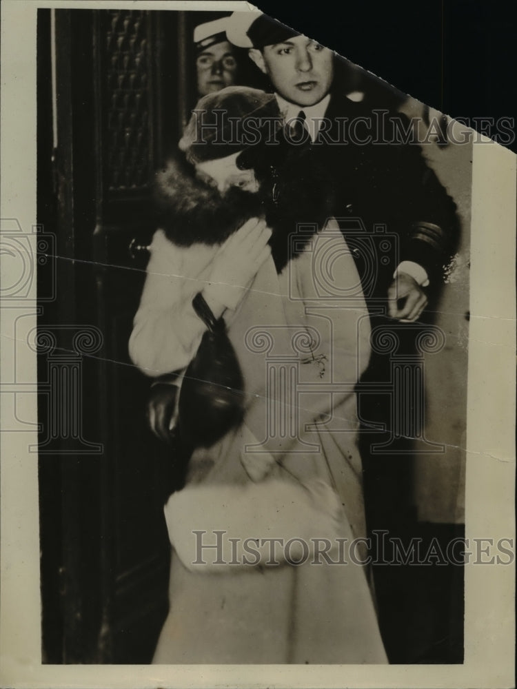 1934 Press Photo Mrs. Samuel Insull Pictured As She Visited Husband On Steamer