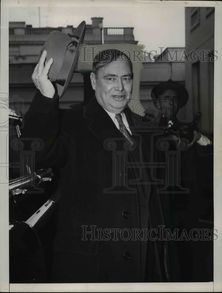 1953 Press Photo House Speaker Joseph Martin Jr @ White House Pres. Eisenhower