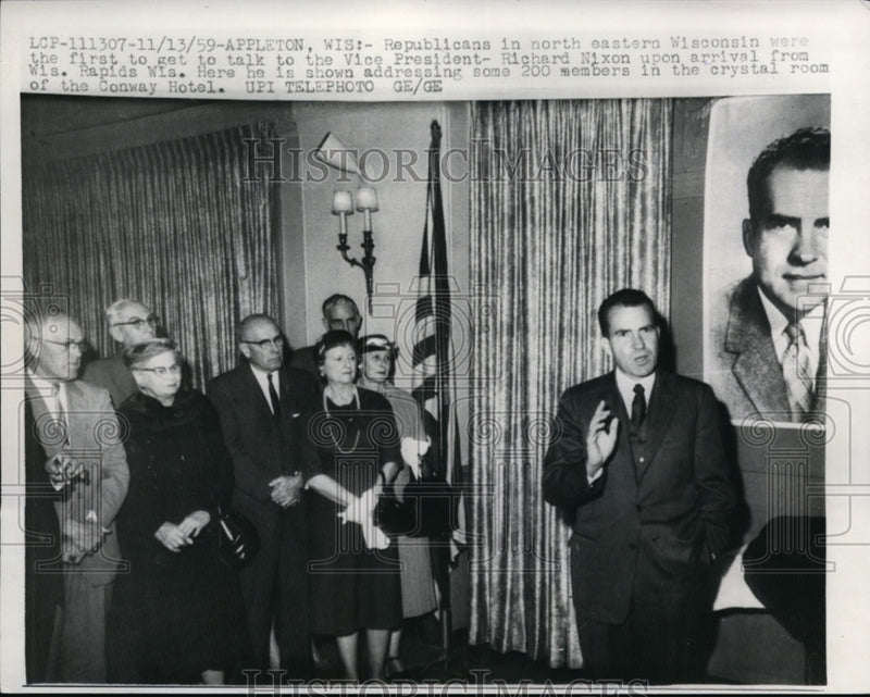 Load image into Gallery viewer, 1959 Press Photo Republicans Wisconsin Vice President Richard Nixon
