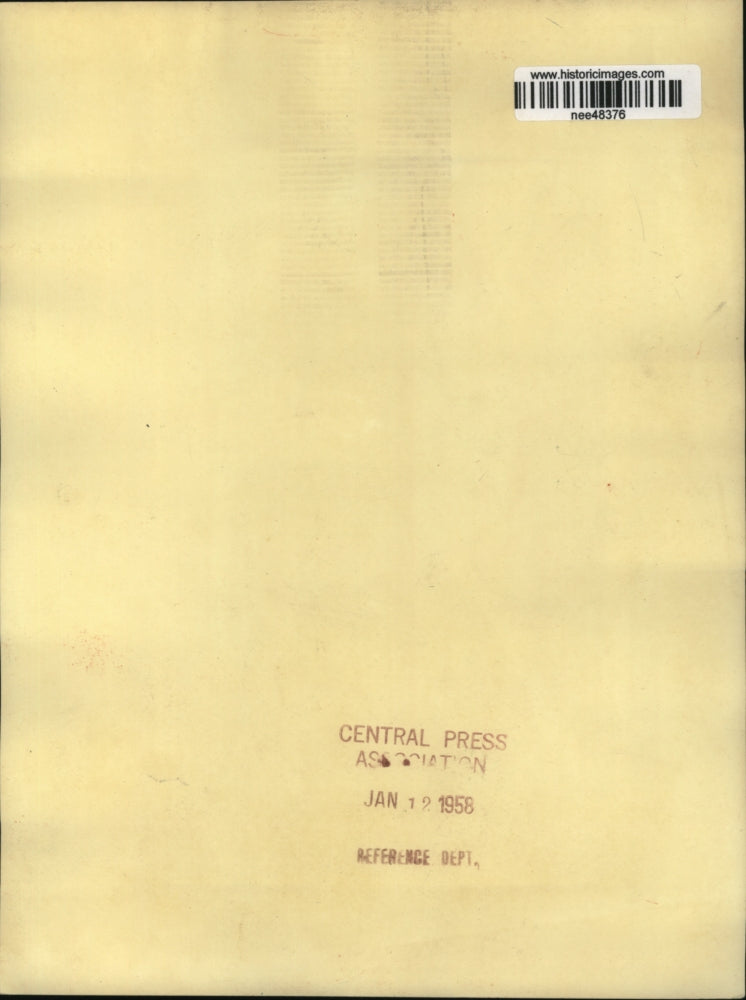 1959 Press Photo Madeline Wolfe, engaged to basketball play Don Hennon