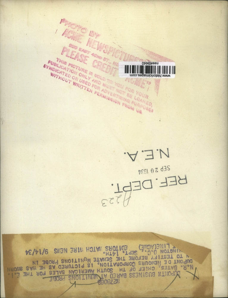 1934 Press Photo N.R. Bates of E.I. Dupont de Nemours Corp. Testifies to Senate