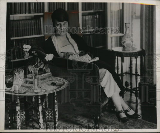 1940 Press Photo Authoress Mary Roberts Rhinehart at her home - nee49852