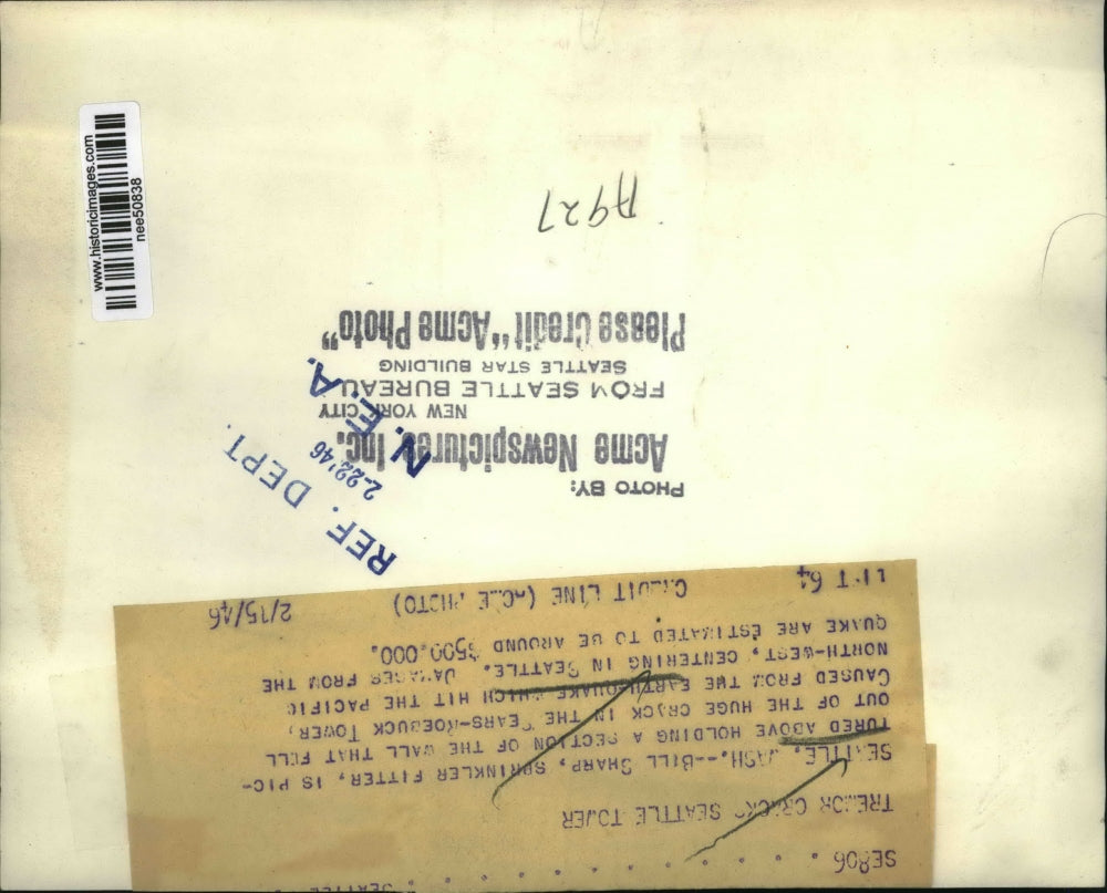 1946 Press Photo Bill Sharp Shows Damage of Earthquake in Seattle - nee50838