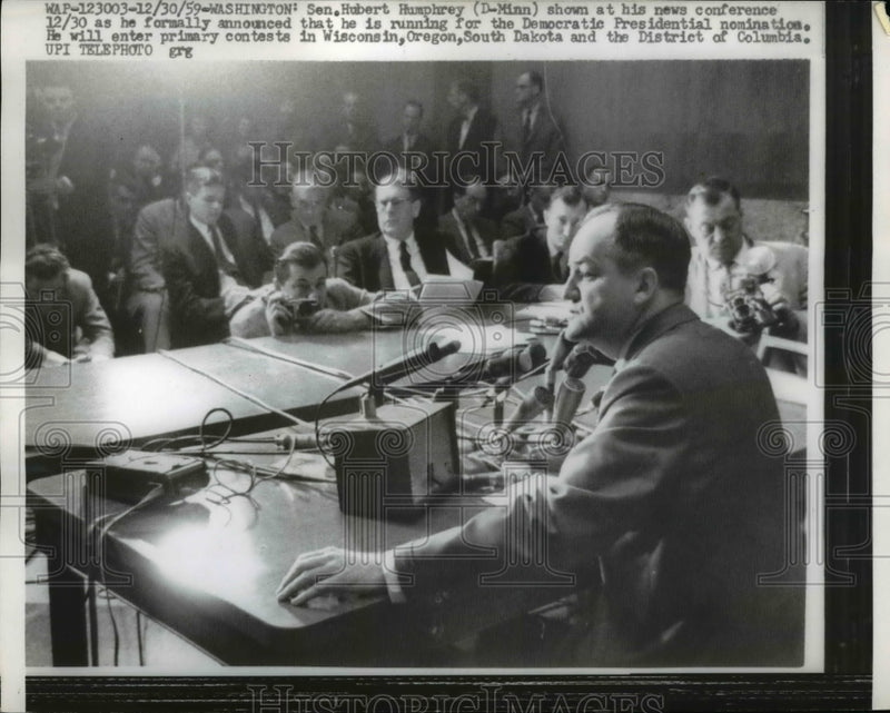 Load image into Gallery viewer, 1959 Press Photo Senator Hubert H Humphrey Announcing Bid for Presidency

