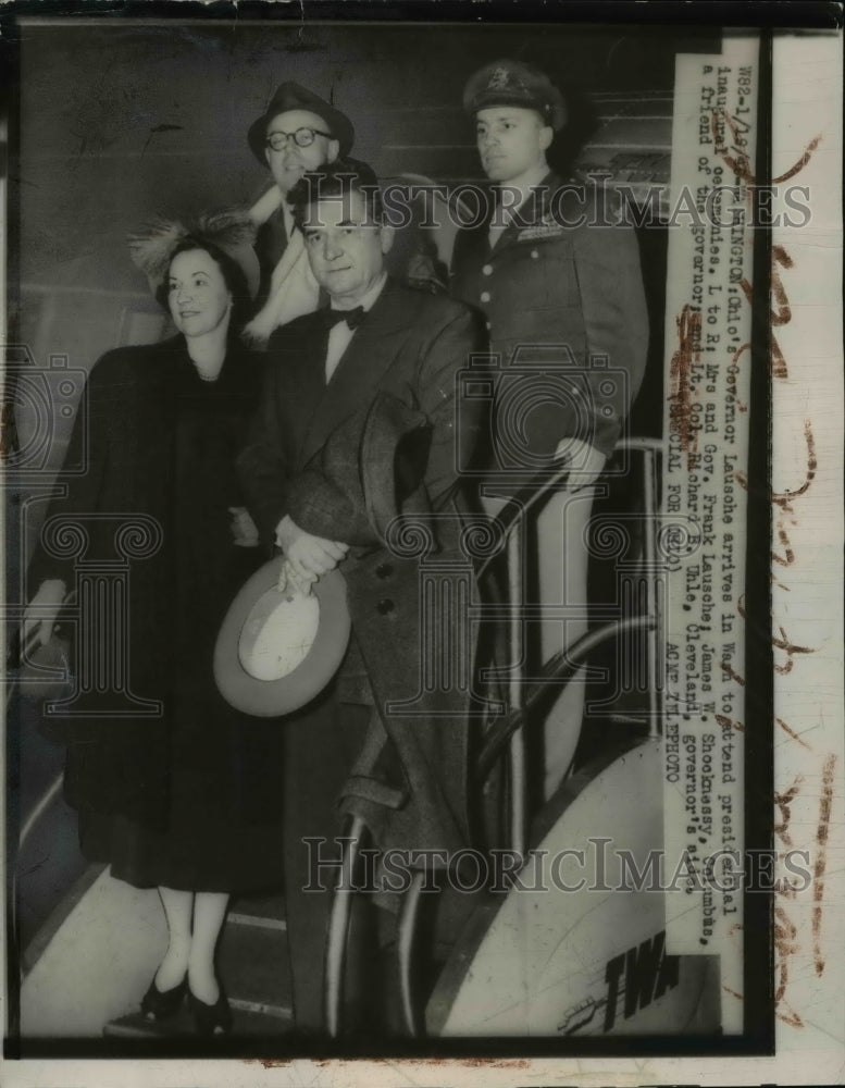 1949 Press Photo Ohio's Gov. Lausche Arrives In Washington To Attend Ceremony