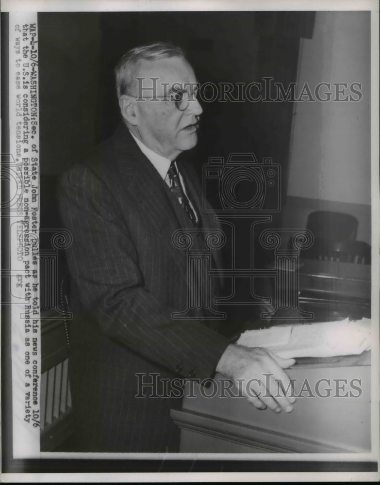 1953 Press Photo Secretary of State John Foster Dulles in Washington