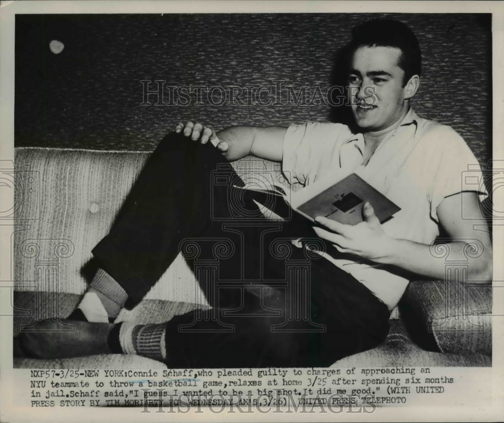 1952 Press Photo Connie Schaff who pleaded guilty to approaching an NYU teammate.
