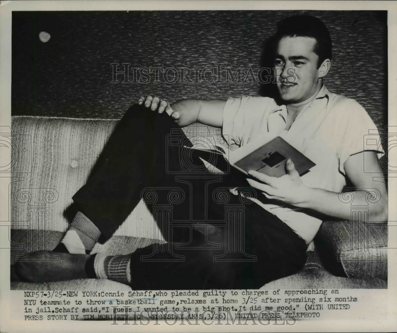 Load image into Gallery viewer, 1952 Press Photo Connie Schaff who pleaded guilty to approaching an NYU teammate.
