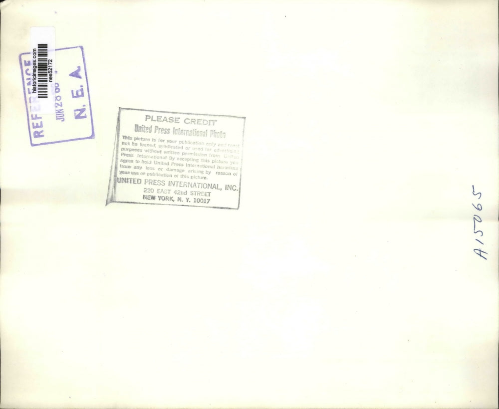 1968 Press Photo New York Governor Nelson A. Rockefeller Greets Supporters