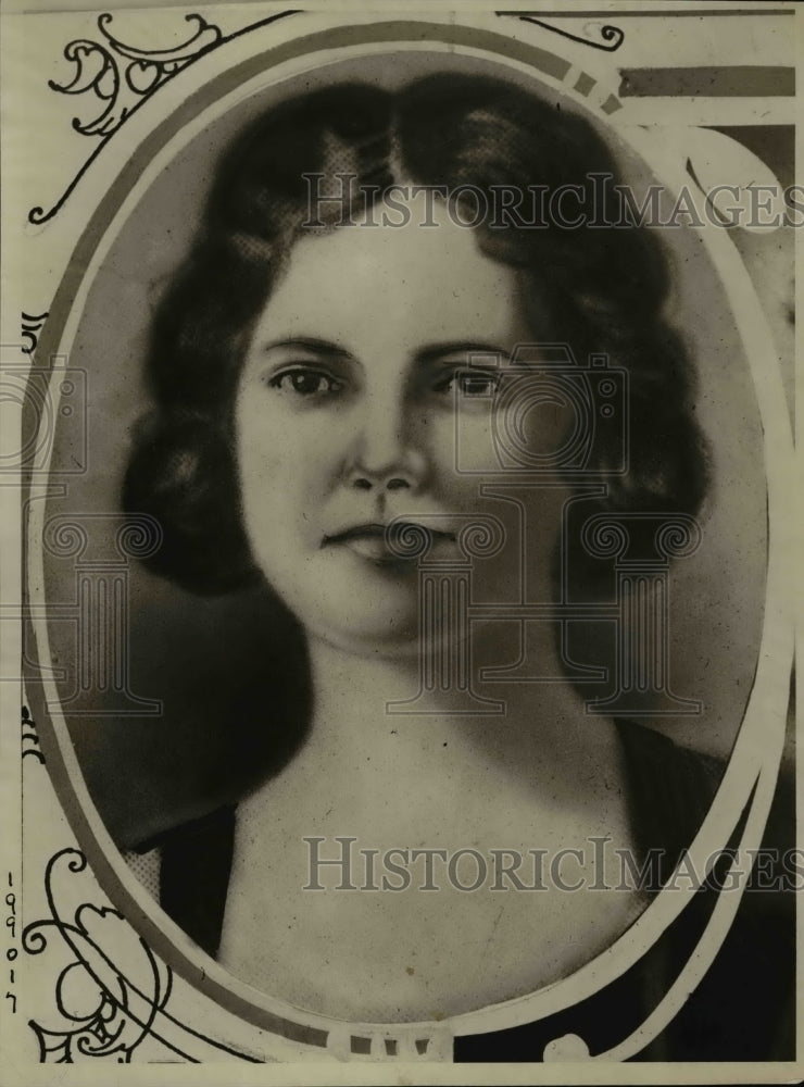 1923 Press Photo Miss Evelyn Lyons of Michigan Abnormal Fever