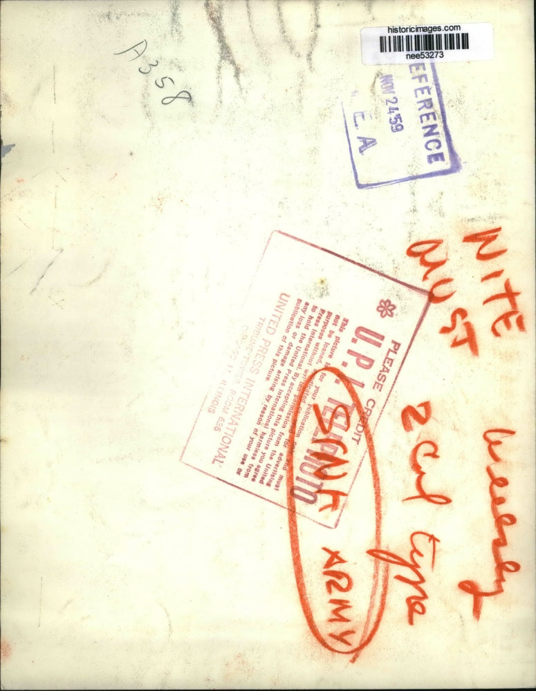 1959 Press Photo Adam Morris with Navy's New Mascot Billy the 16th - nee53273