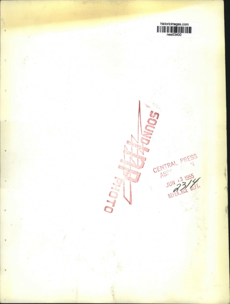 1955 Press Photo Wash. DC -Dr Carl L Larson named Chief of NIH's new division.