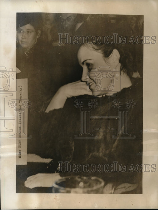 1940 Press Photo Miss Runy Benton, Dr. W.J. Johnson Supt. San Antonio State