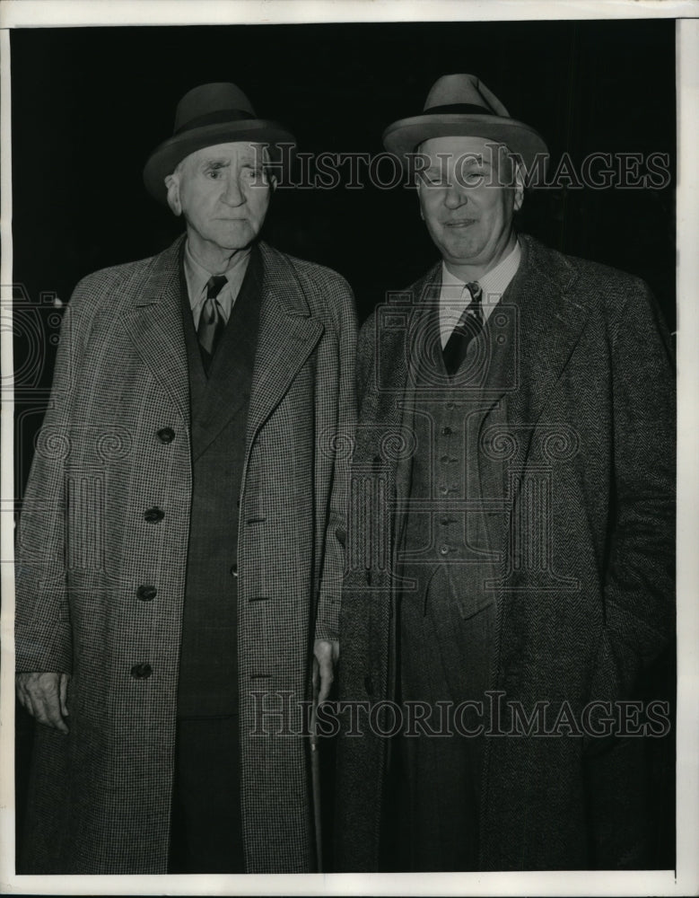 1940 Press Photo Admiral Andrew Long(L) of USN & Brig. Gen. John Greeley of USA
