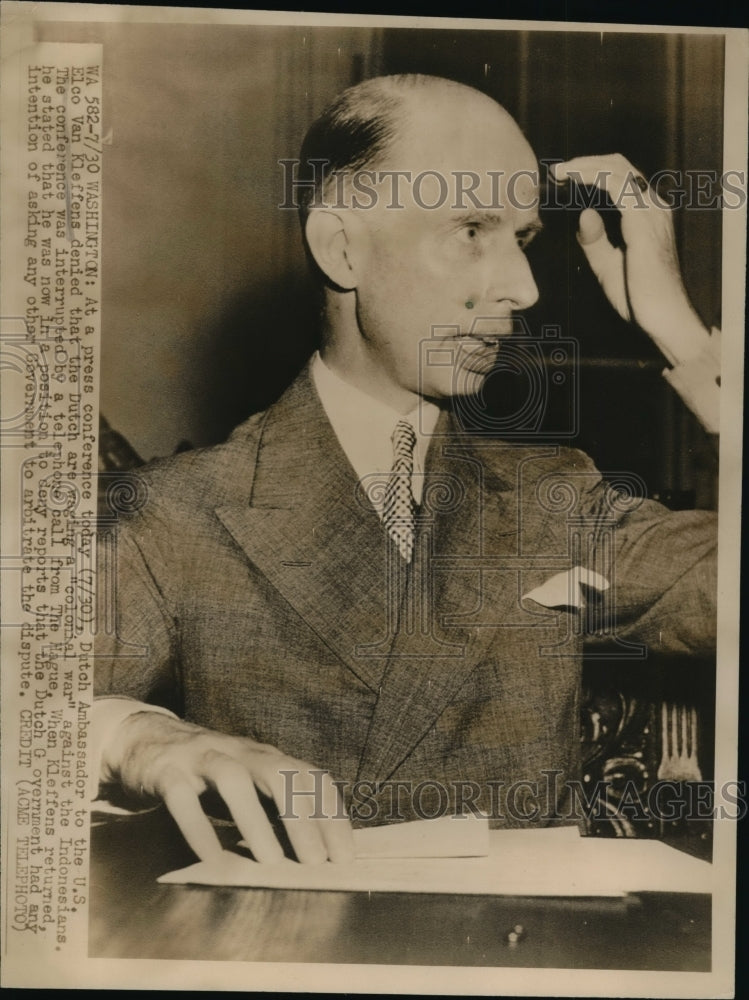 1947 Press Photo Dutch Ambassador to US Elco Van Kleffens - nee54087